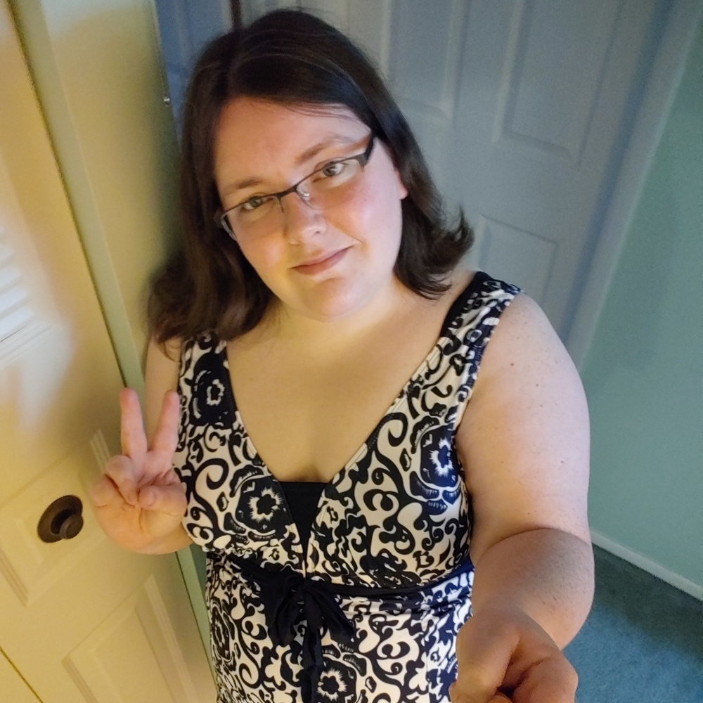 Meet your Posher, Caitlyn